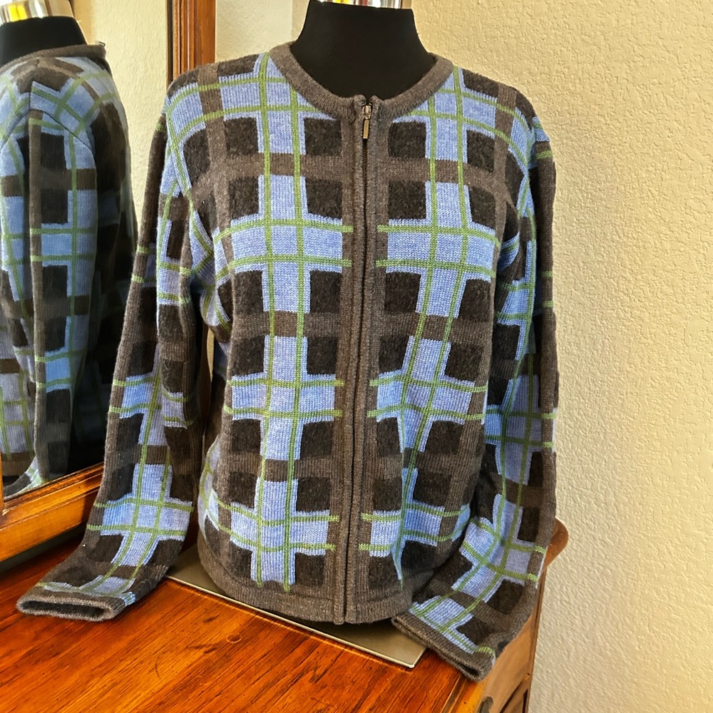 Carlisle Blue and Gray Vintage Wool Zip-Up Sweater. Size XL.